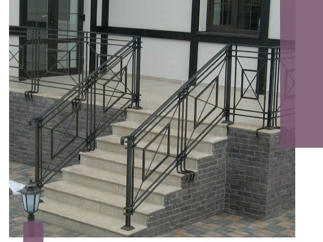 Перила для крыльца в Минеральных Воде — монтаж, изготовление и установка