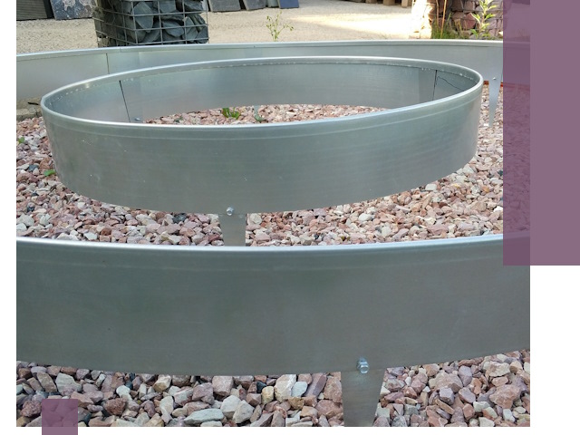 Нержавеющие бордюры под ключ в Минеральных Воде — изготовление и монтаж